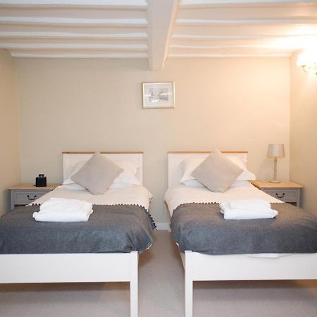 Rutland Water Courtyard Rooms Oakham Extérieur photo