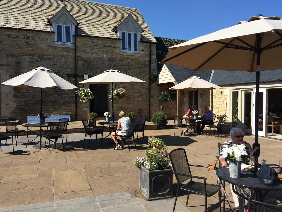 Rutland Water Courtyard Rooms Oakham Extérieur photo